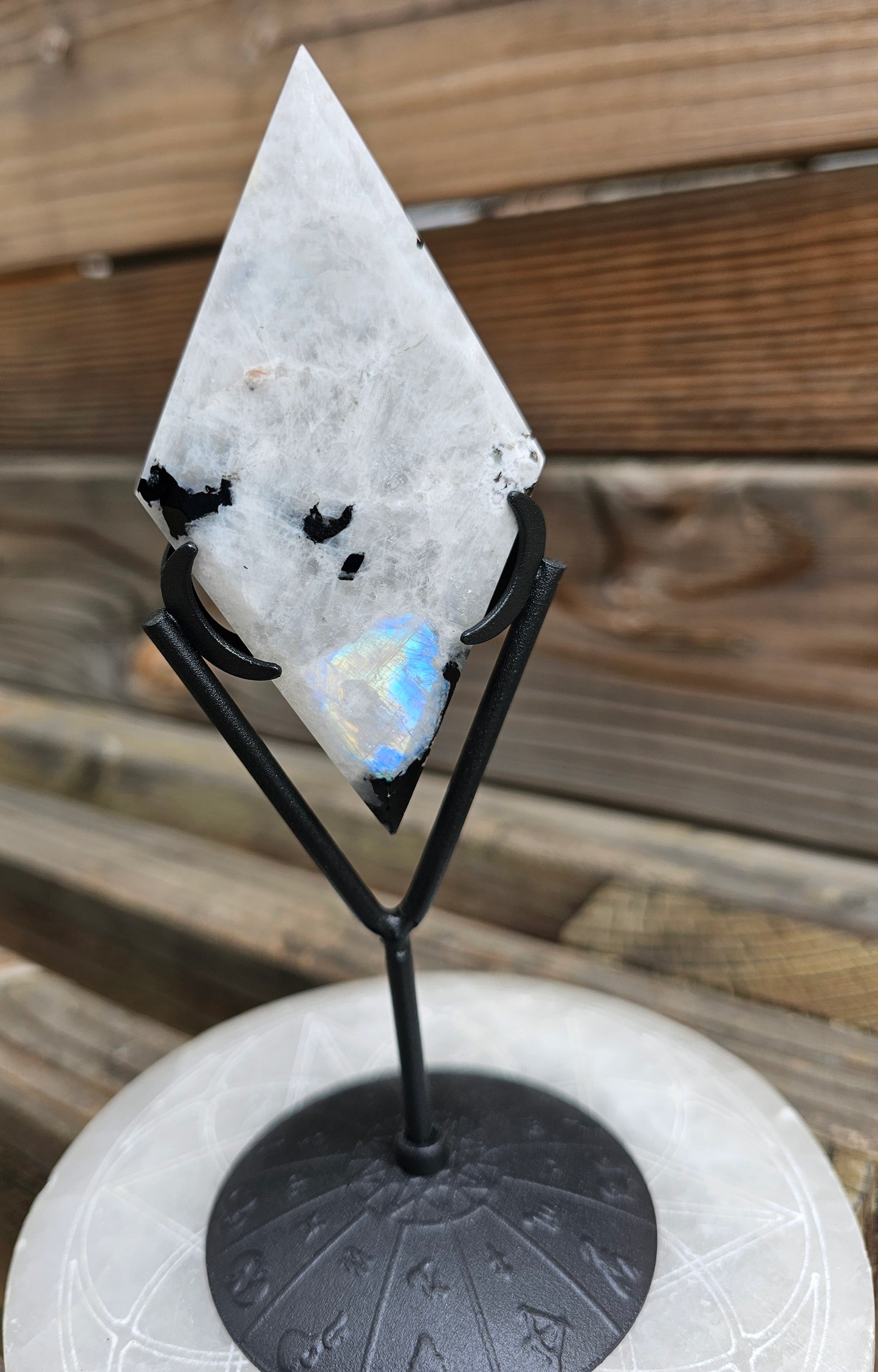 Rainbow Moonstone Rhombus *B