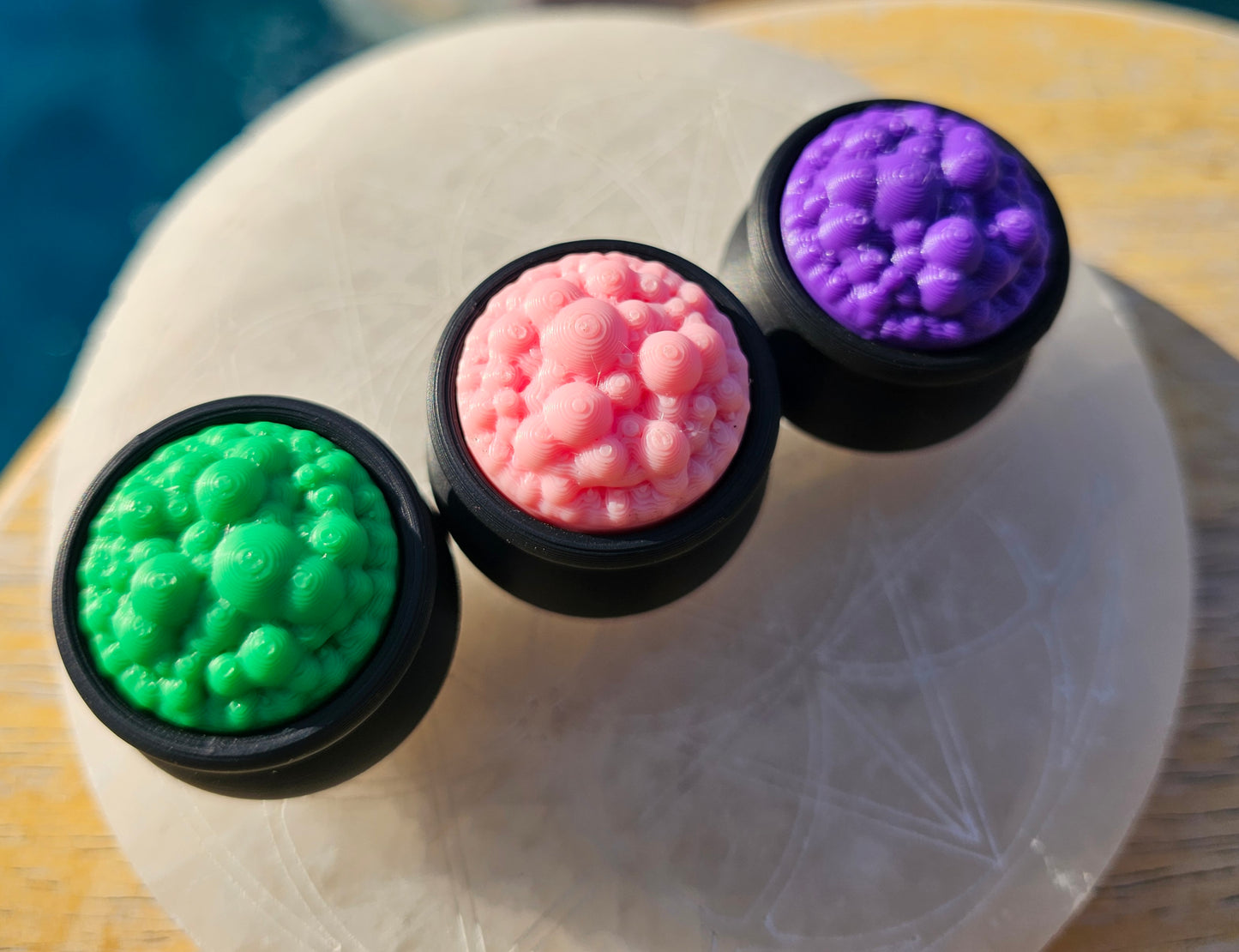 3D Printed Cauldron Fidget Clicker